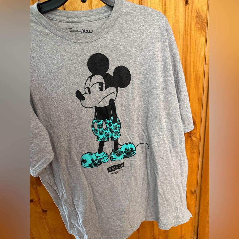 Basic Disney Tee